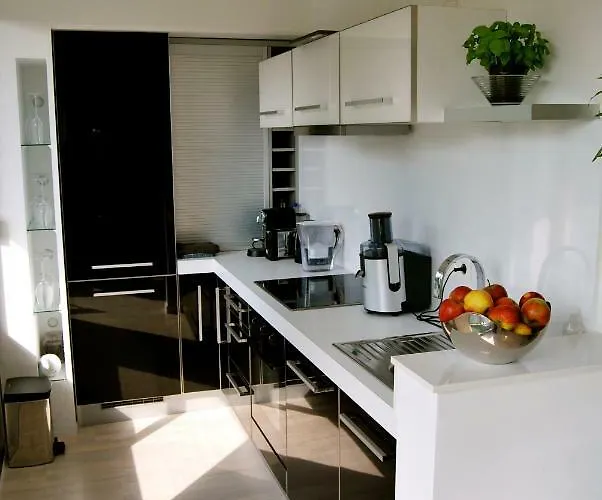 Modern Apartment In Uccle - Brussels